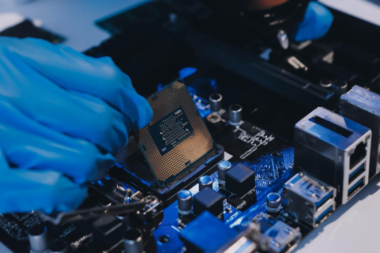 직접 작업 기술